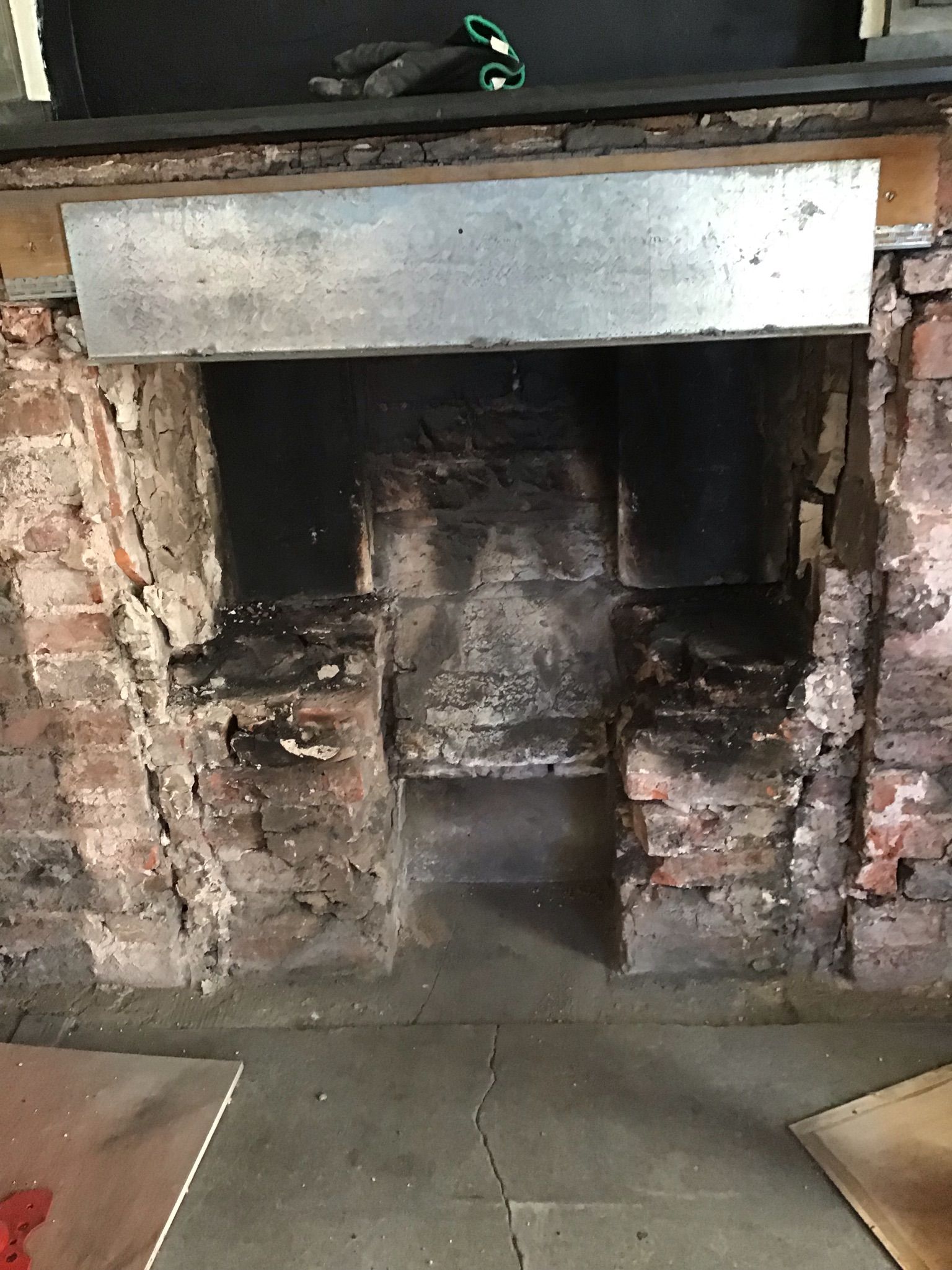 Cast Iron Fireplace Restoration 2